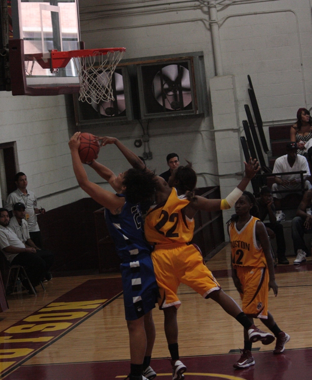 Jennifer Davison scored 13 points and added eight rebounds.