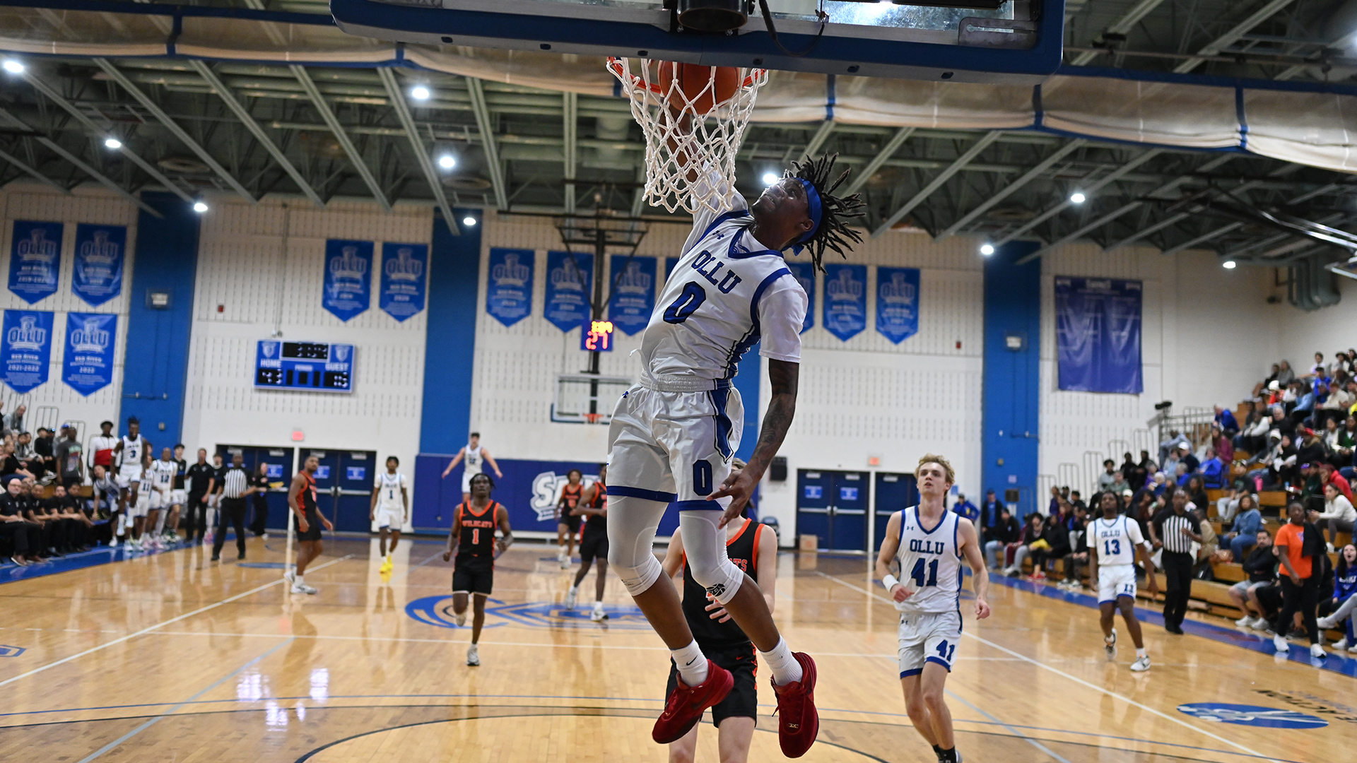 Breion Powell had 14 points for the Saints.